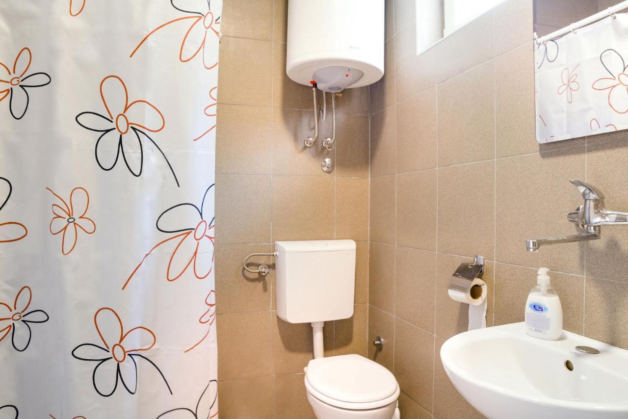Centar Lux 3 Apartment Zrenjanin Exterior photo